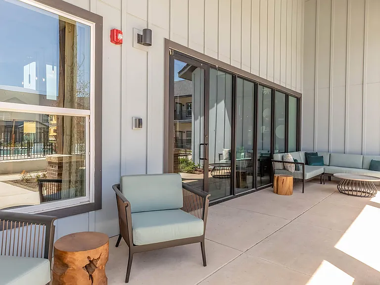 Hudson at Crossroads District — Photo 18