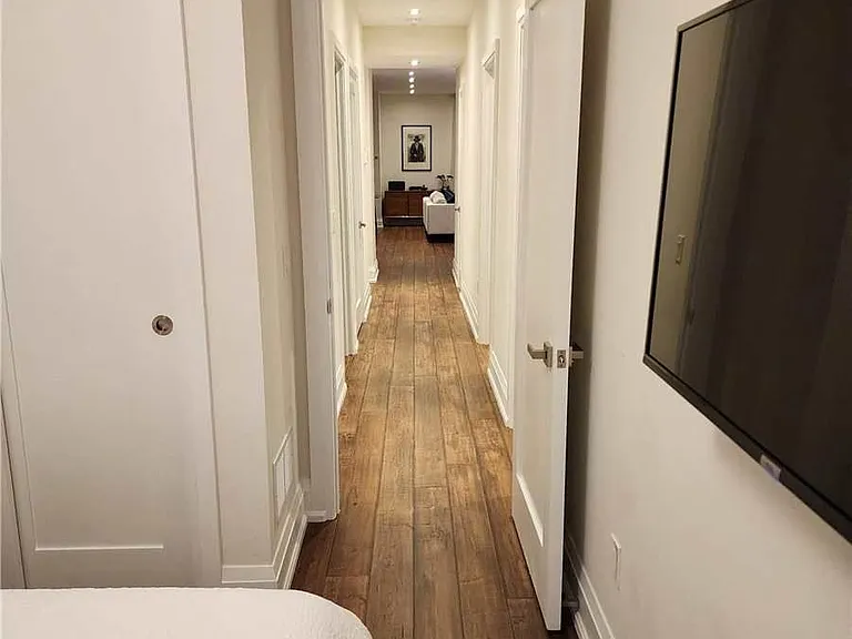 15 Ennerdale Rd #201 — Photo 6