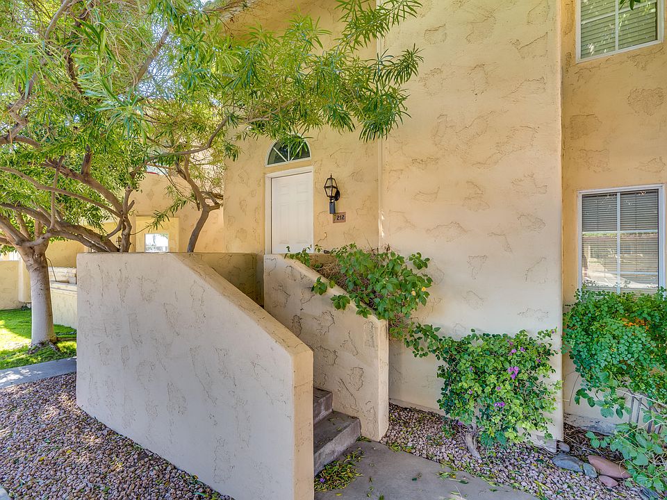 1st image of 1333 E Morten Ave Unit 212