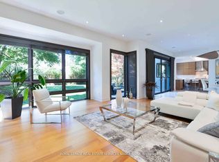 12 York Rd, Toronto, ON M2L 1H5