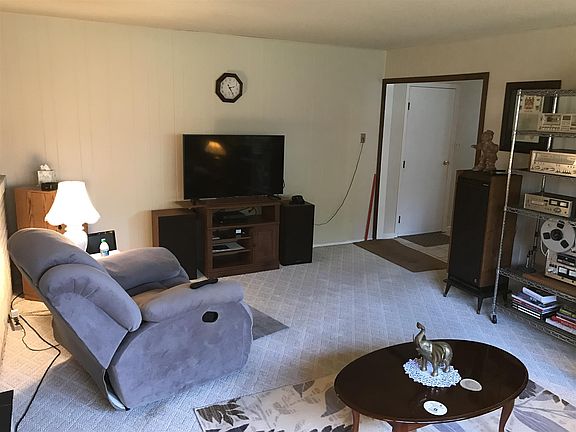 2nd image of 53123 Martin Ln