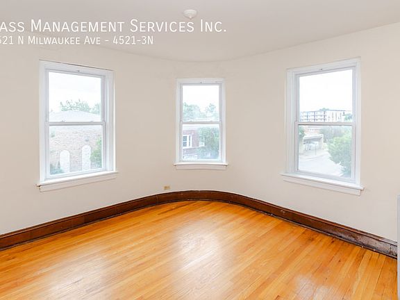 3rd image of 4521 N Milwaukee Ave #3N