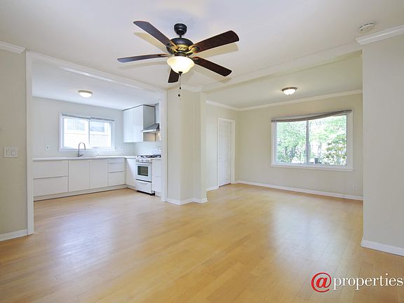 Living Room / Dining Room
