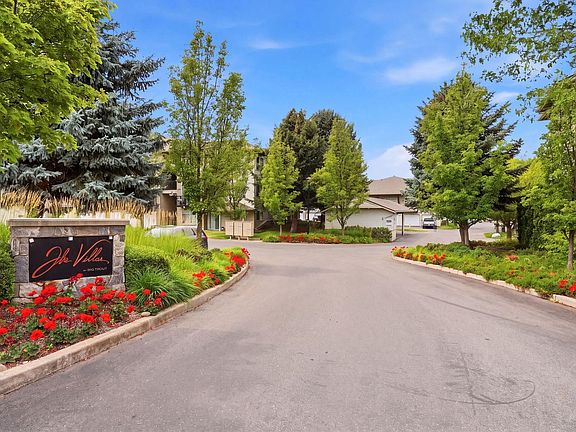 5th image of 22855 E Country Vista Dr APT 392
