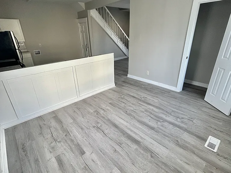 1625 Sturm Ave #1625 — Photo 10