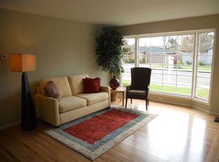 2705 Patio Ct, Santa Rosa, CA 95405