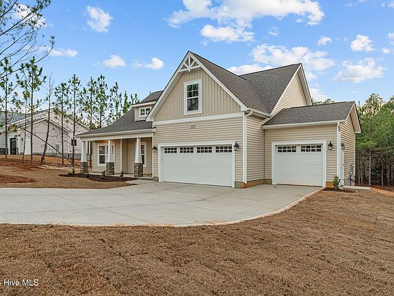 2nd image of 1029 Ivory Lane