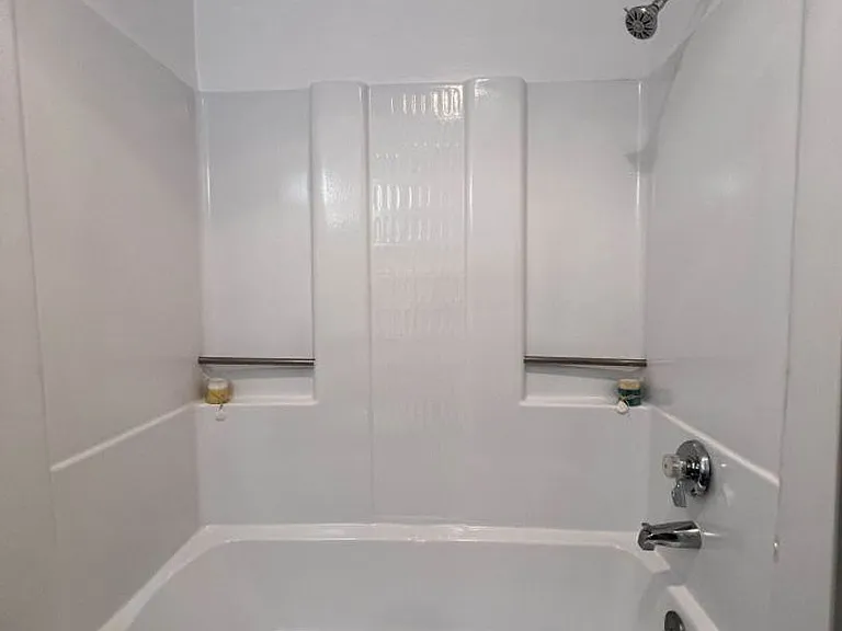 Carmel Heights Apts — Photo 47