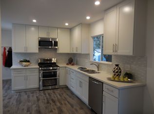 7585 Mount Vernon St, Riverside, CA 92504