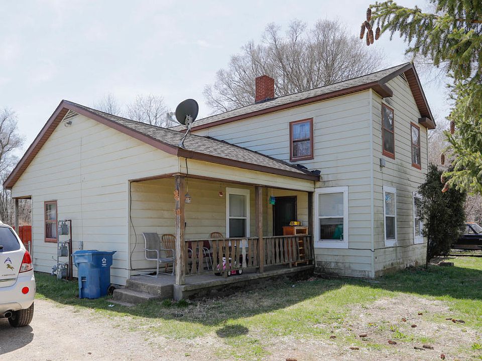 1st image of 611 W Allegan St