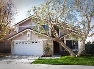5911 Julian Ln, Tarzana, CA 91356