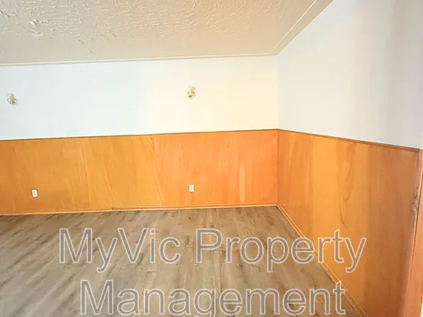 10536 76th St NW #Basement, Edmonton, AB T6A 3B3