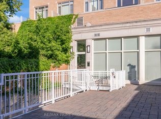 202 Saint Patrick St #10, Ottawa, ON K1N 5K3