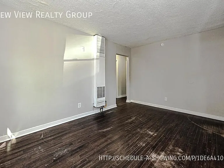 1900 Lasalle St #2 — Photo 5