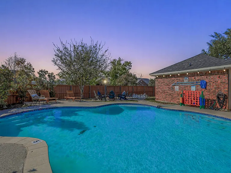 2720 Wild Grove Ln — Photo 37