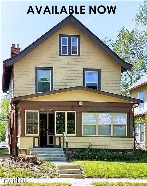 2605 INDIANOLA AVE