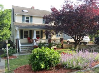 10 Buena Vista St, Stamford, CT 06907