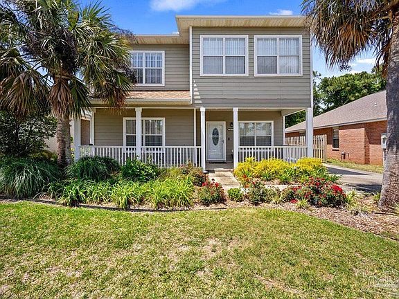 2nd image of 4637 Isles Dr