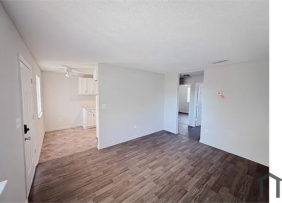 1441 Remount Rd #2 — Photo 12