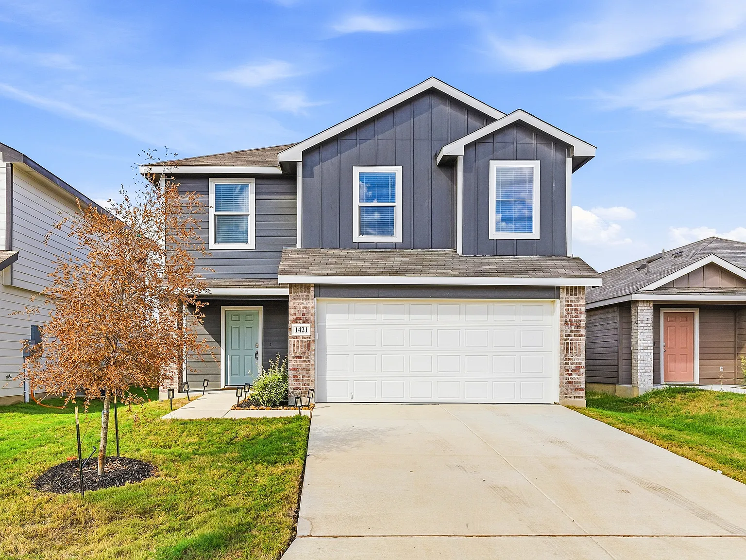 4 bed, 2.5 bath, 1892 sqft, $2,250 — Photo 3
