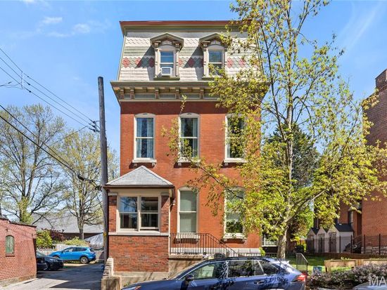 2612 S 13th St APT C, Saint Louis, MO 63118