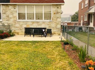8926 Fairfield St, Philadelphia, PA 19152