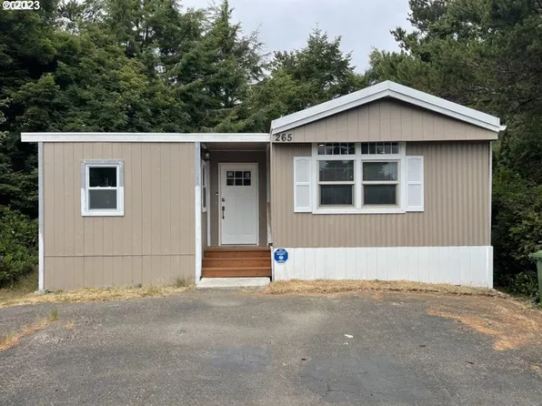 1600 Rhododendron Dr Space 265, Florence, OR 97439