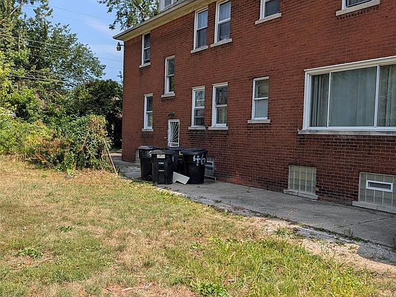 4th image of 4618 Chatsworth St