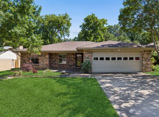 2100 Sandy Ln, Irving, TX 75060