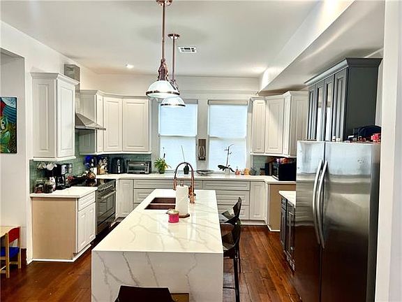 4th image of 940 Felicity St #2A