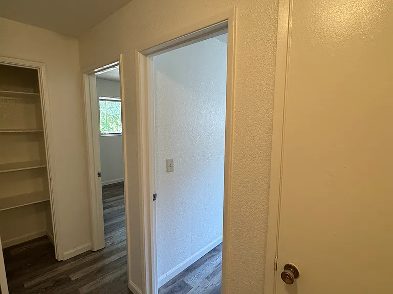 2205 Peppertree Way #2 — Photo 9