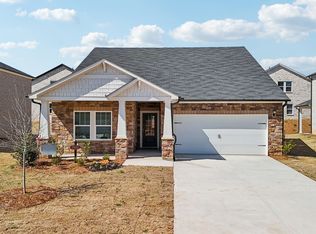 6902 Winchester Pl, Fairburn, GA 30213