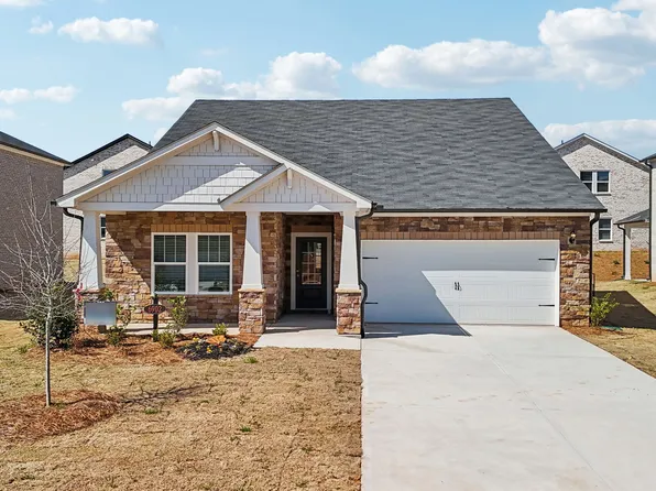 6902 Winchester Pl, Fairburn, GA 30213