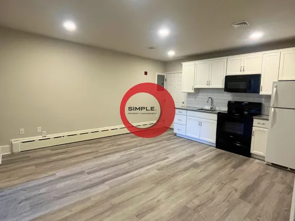 556 Main Street, 556 Main St APT C2, Schwenksville, PA 19473