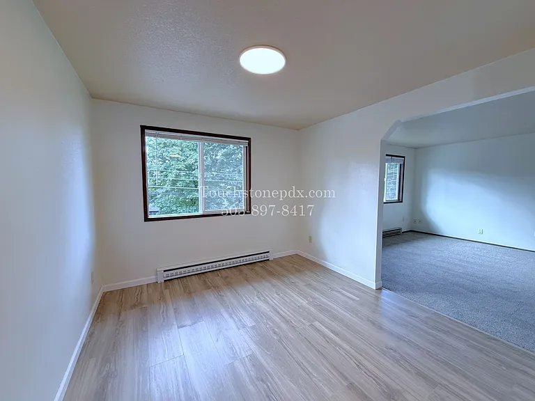 1106 Jefferson St — Photo 6