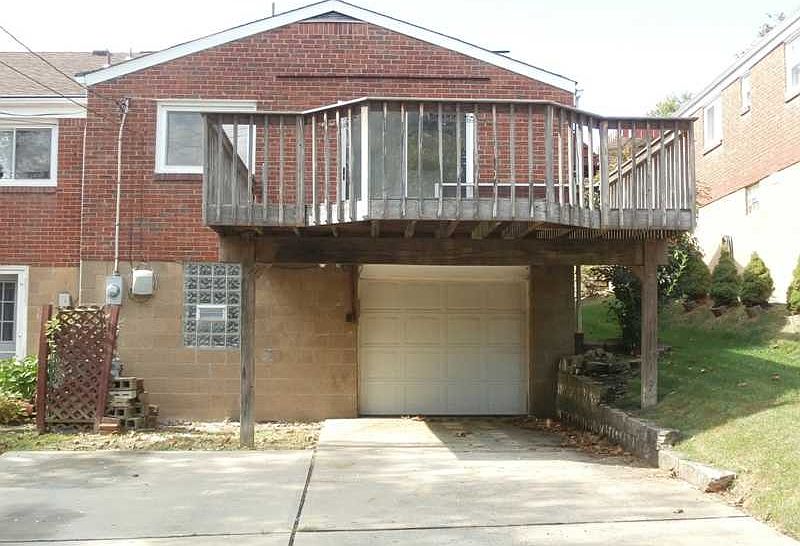 2nd image of 71 Greenbriar Dr