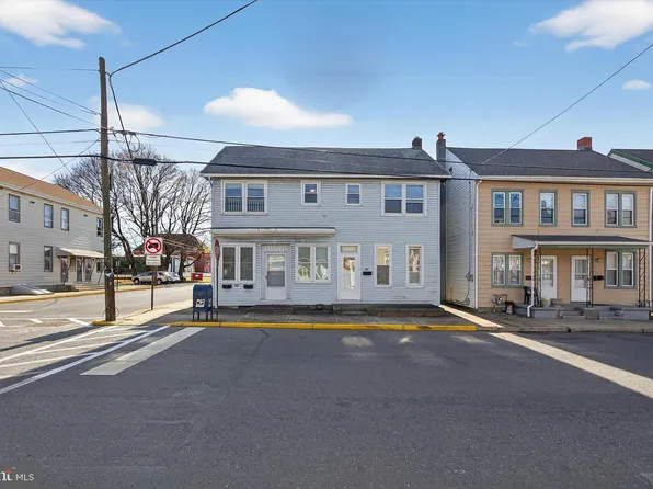 2202 Lehman St, Lebanon, PA 17046