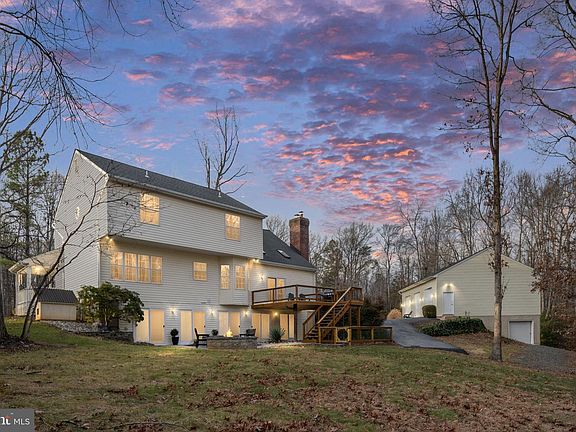 5th image of 86 Wateredge Ln