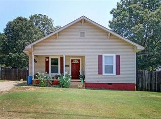 16 Walnut St, China Grove, NC 28023