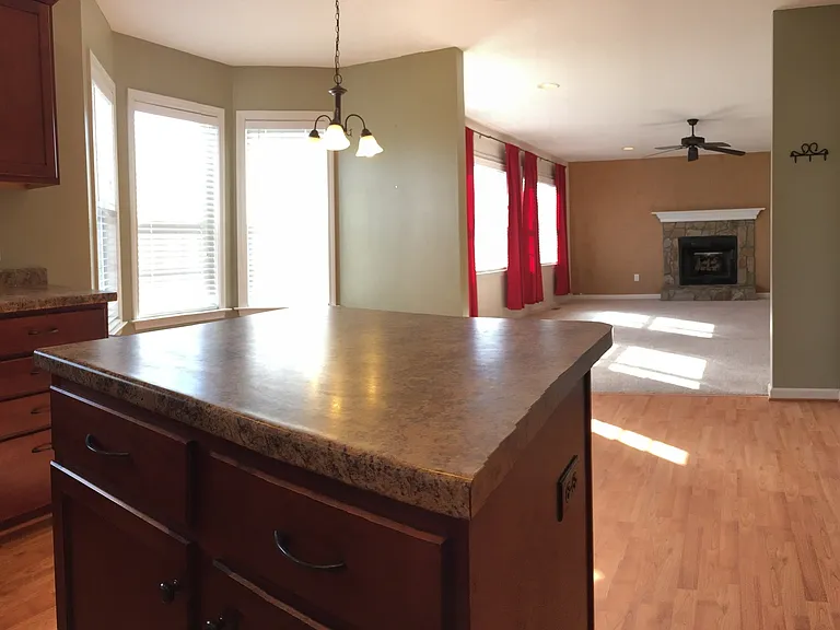 104 Runnymeade Dr — Photo 12