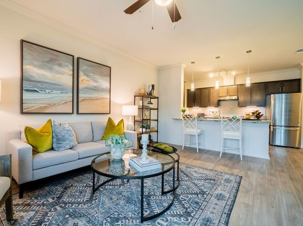The Sovana at Stuart | 1900 NW Federal Hwy, Stuart, FL