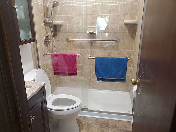 4th image of 10841 Saint Francis Ln