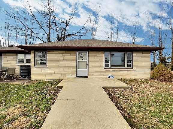 3rd image of 10573 W County Road 1200 S