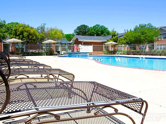 Spacious Sundeck with Loungers