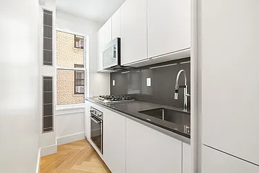 Rented by Akelius Real Estate Management