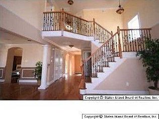 2nd image of 915 Rathbun Ave