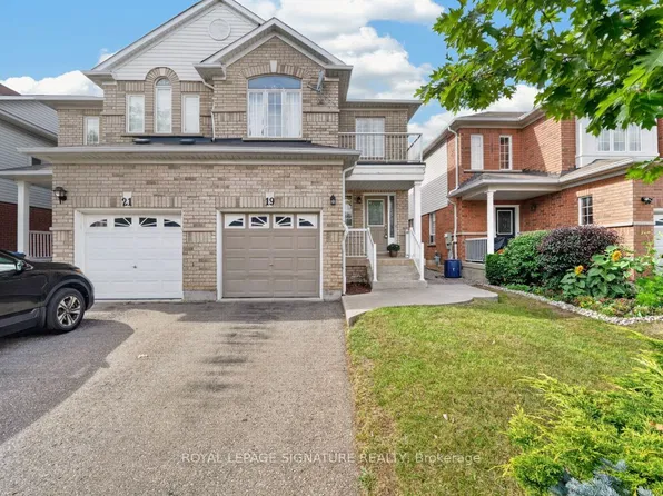 19 Mossgrove Cres, Brampton, ON L7A 3E6