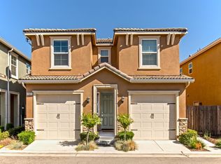 1527 N Interlude Way, Clovis, CA 93619