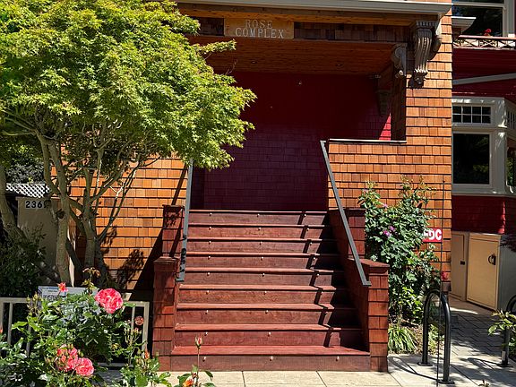 2nd image of 2367 NW Kearney St #4