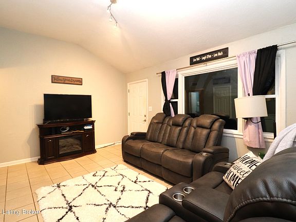 5th image of 6903 Ethan Allen Way